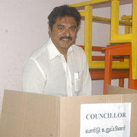 Sarath Kumar - Kollywood Celebrities Cast Their Votes - Pictures